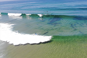 Surfcamp in Algarve wave set