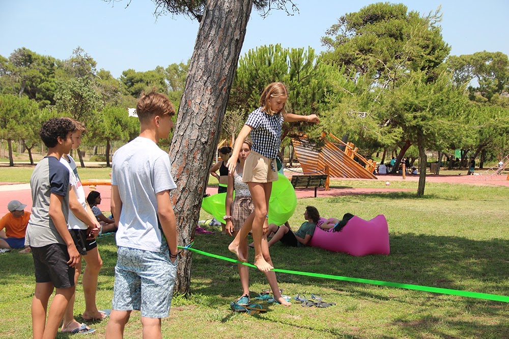 Surf School Teens Camp Lisbon Slack line