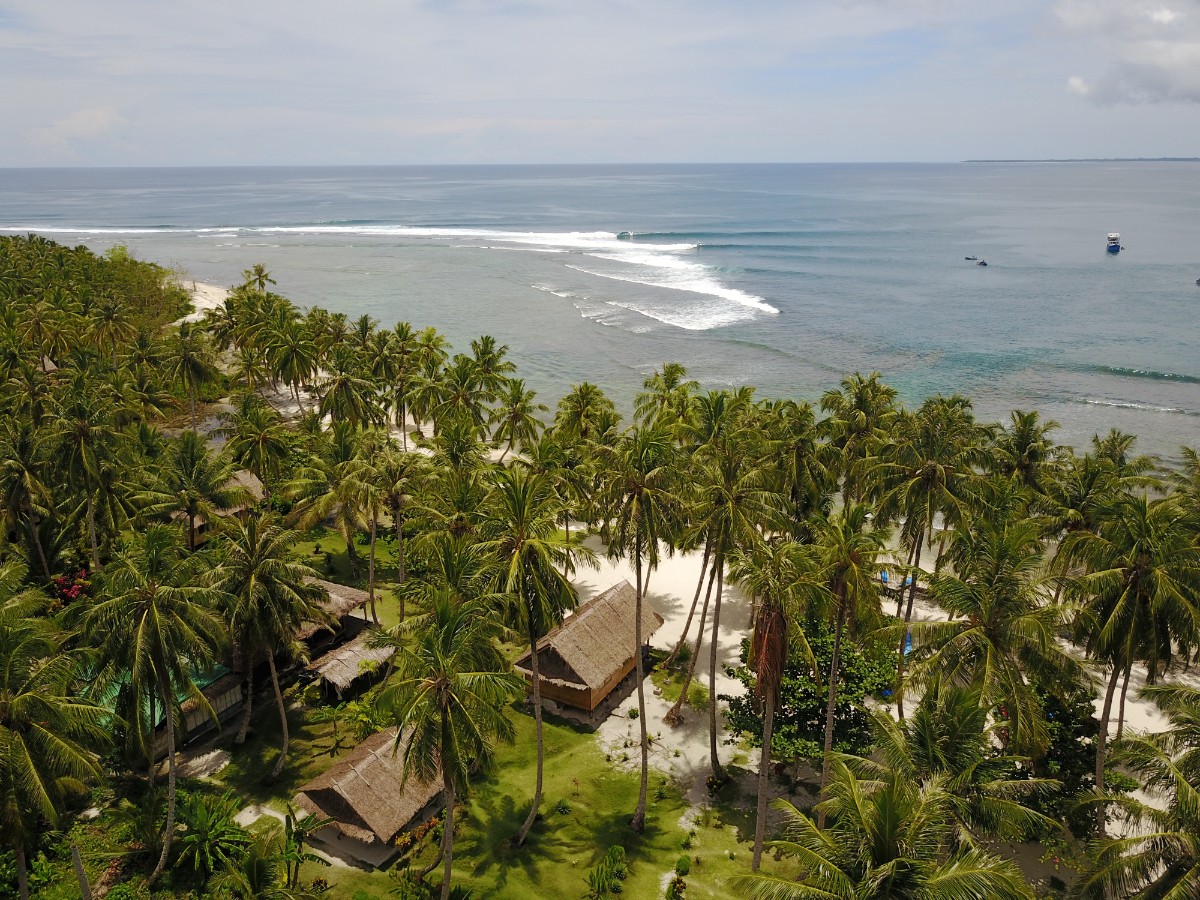 Beachfront Mentawai Surf Resort