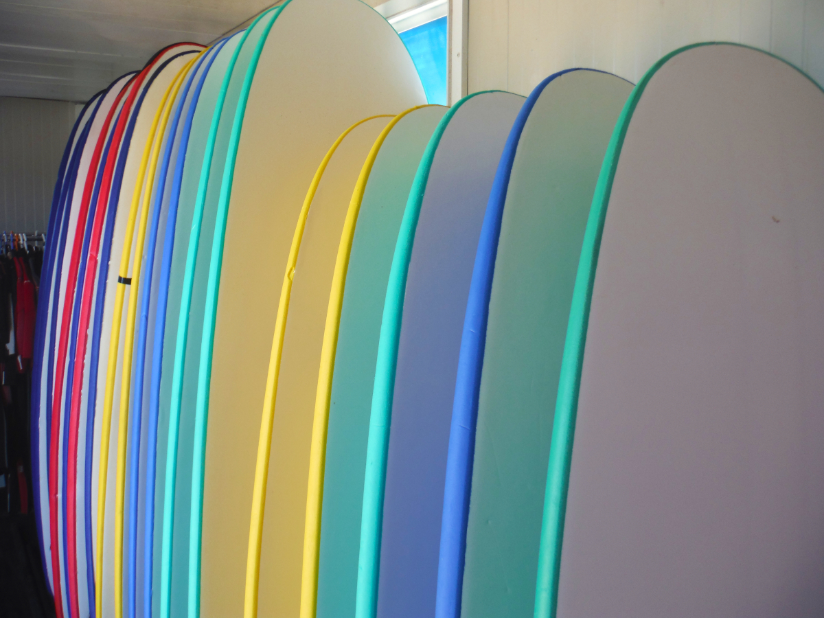 AjoNatura_SurfCamp_Surfboards