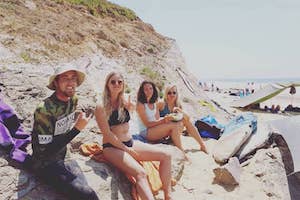 meet new friends nomad surf camp - young adults 18 - 21 years old, algarve, portugal retreats for adults surf camp lessons children teen summer young adult best nomad kid bali canggu beginners uluwatu france moliets lisbon