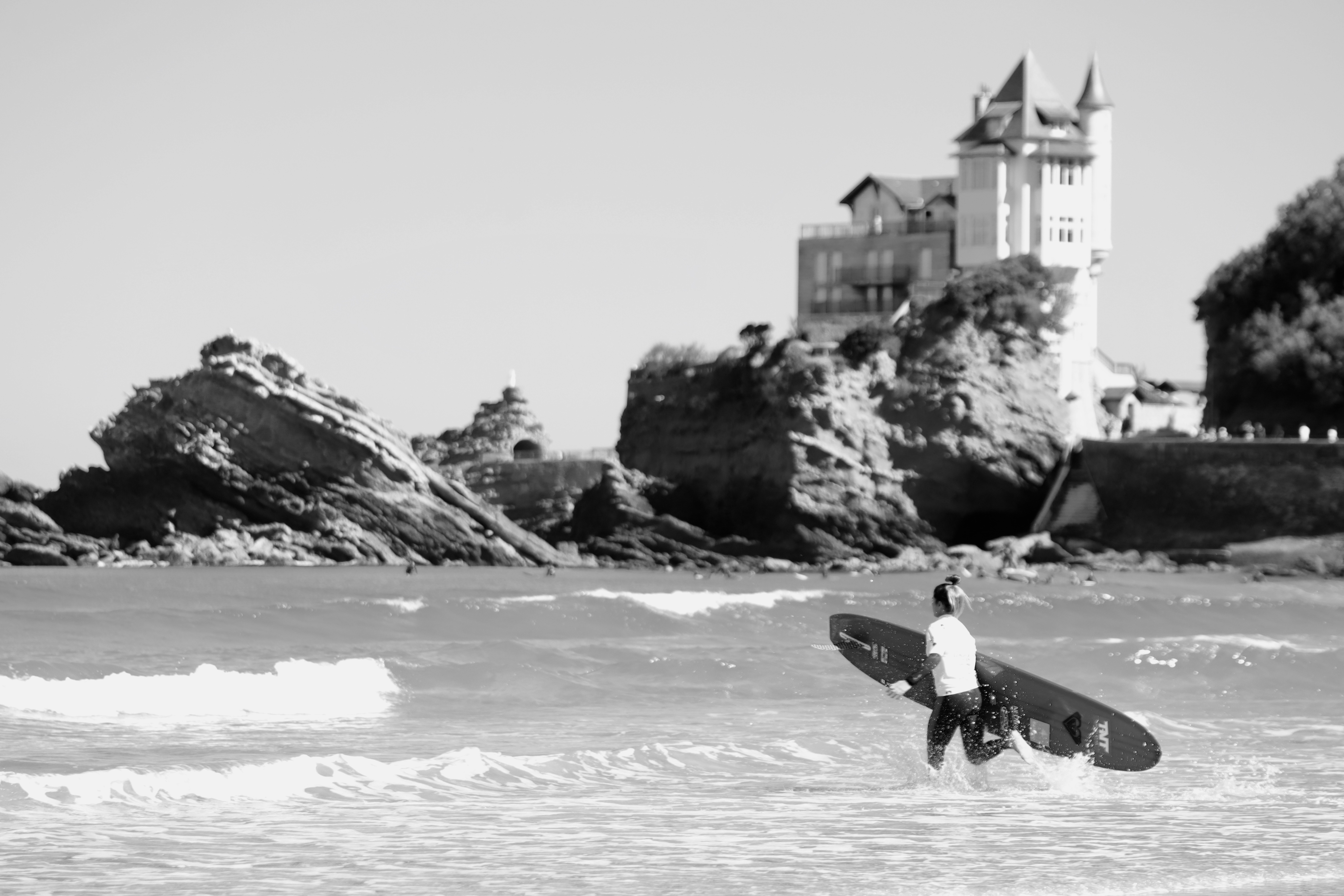 Biarritz Teen Surf and Language Camps