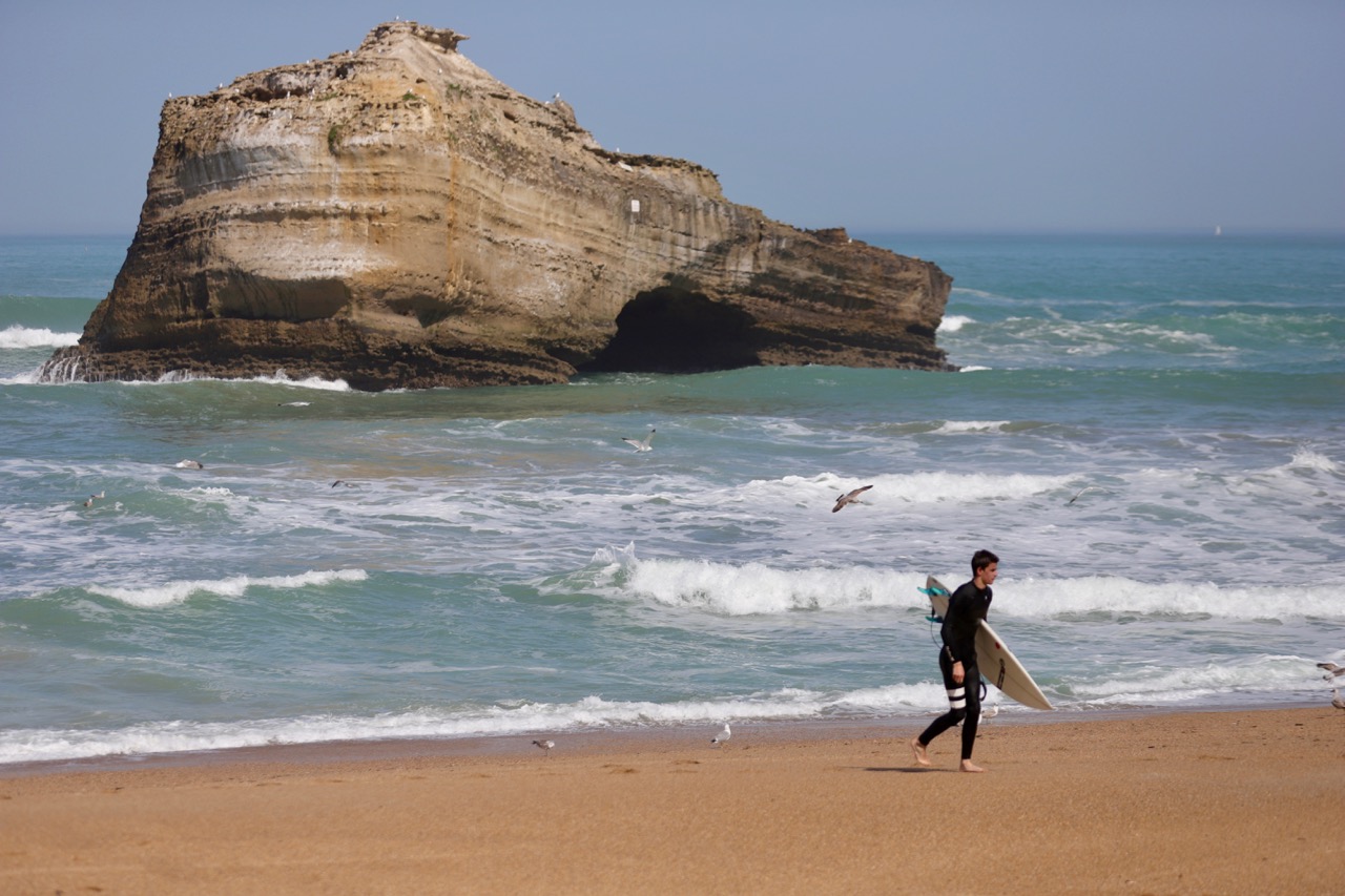 France surf and language camps