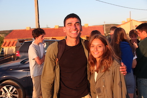 meet new friends 2 Nomad Surf Camp - Young Adults 18 - 21 years old, GALICIA retreats for adults surf camp lessons children teen summer young adult best nomad kid bali canggu beginners uluwatu france moliets portugal algarve lisbon