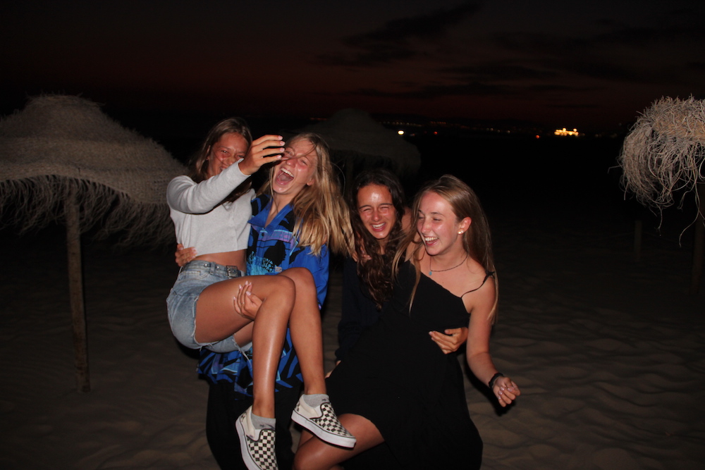 girls party 3 nomad surf camp - young adults - lisbon - erasmus - university students retreats for adults surf camp lessons children teen summer young adult best nomad kid bali canggu beginners uluwatu france moliets portugal algarve
