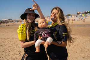 happy family nomad surf camp - young adults - lisbon - erasmus - university students retreats for adults surf camp lessons children teen summer young adult best nomad kid bali canggu beginners uluwatu france moliets portugal algarve